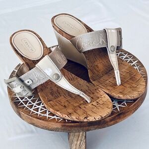 Coach Bernadette Wedge Sandals Cream Patent Cork Thong Heels Womens Size 6.5